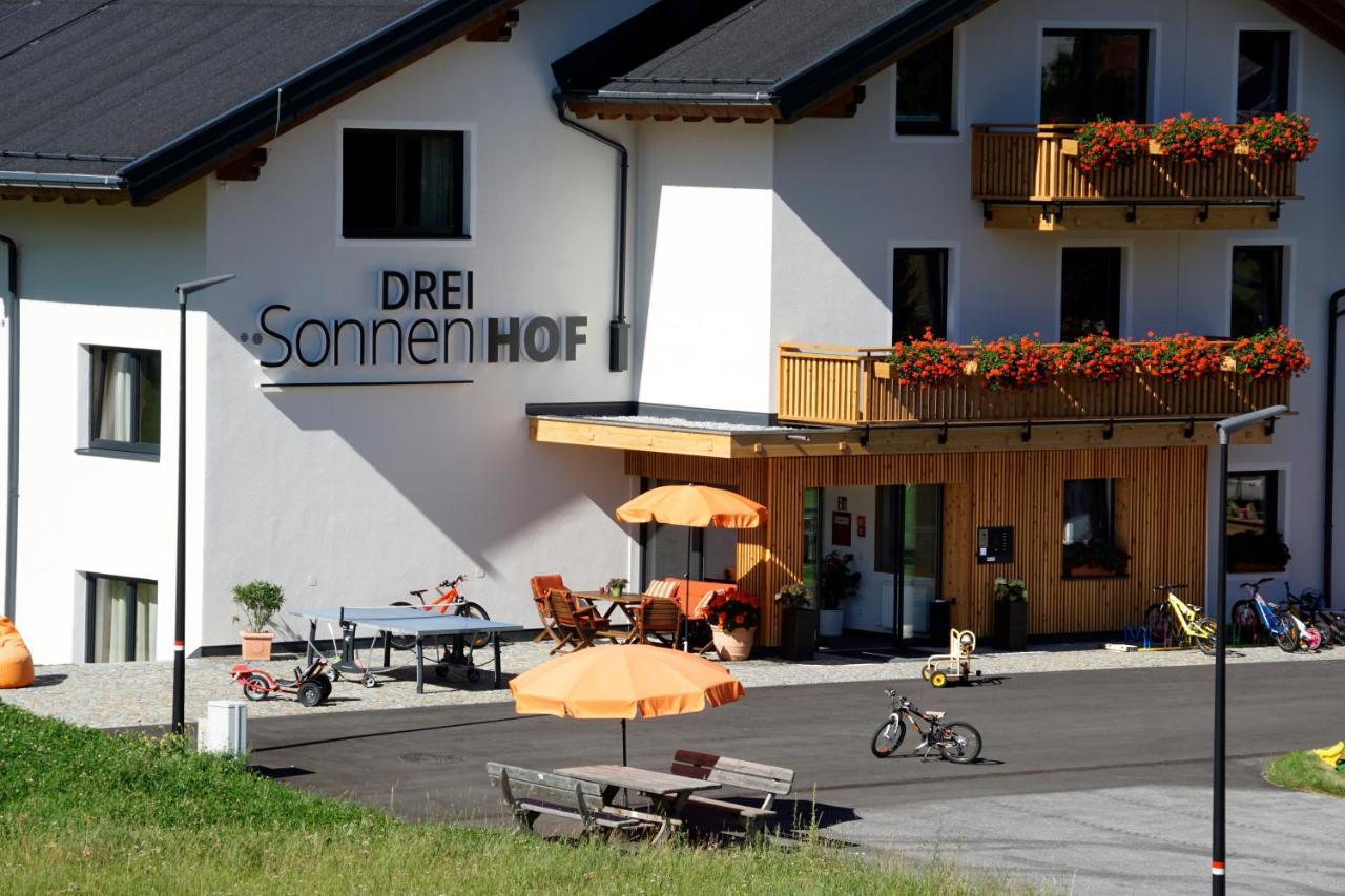 Apart-Hotel Dreisonnenhof Fiss Exterior photo